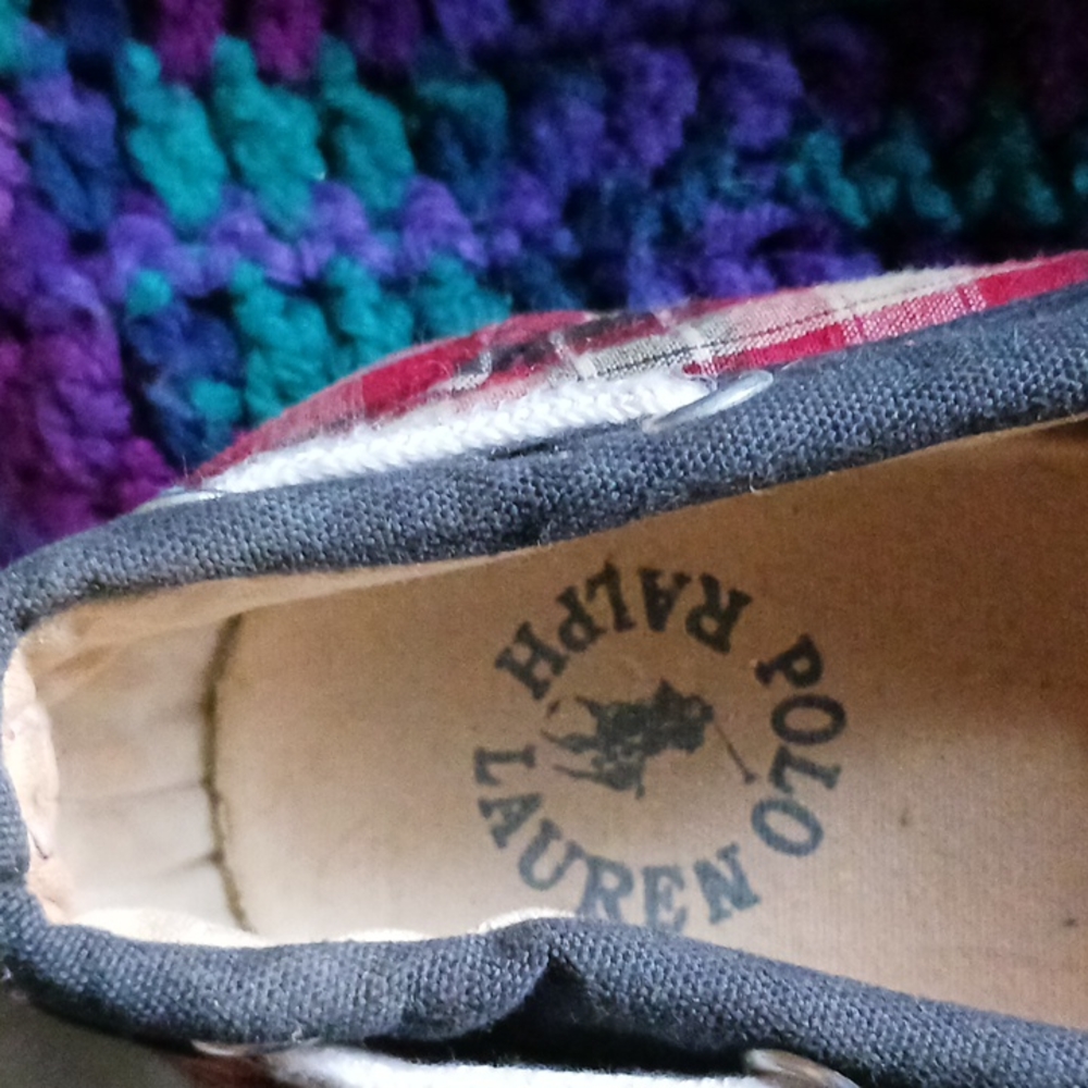 Shoes - Picture 2 of 3